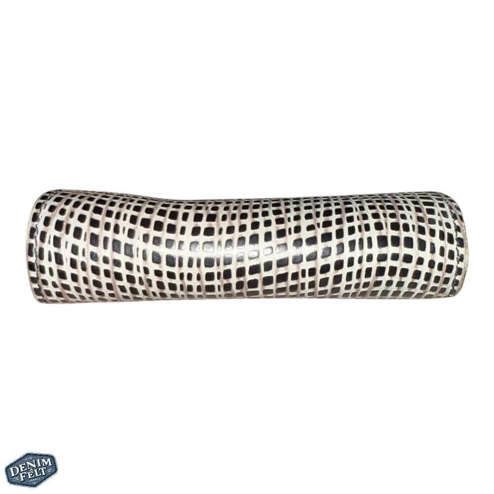 Salvatore Ferragamo Vintage Snap Frame Coin Wallet – Black & White Grid Pattern - Picture 5 of 12